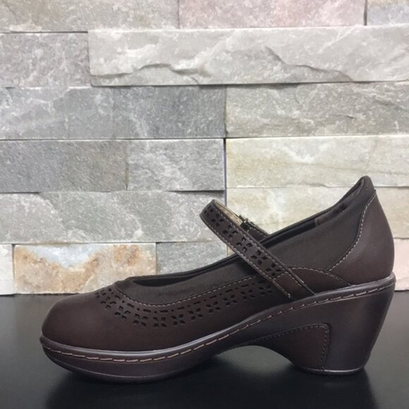 JBU by Jambu Carlton Mary-Jane Wedges - Picture 5 of 7